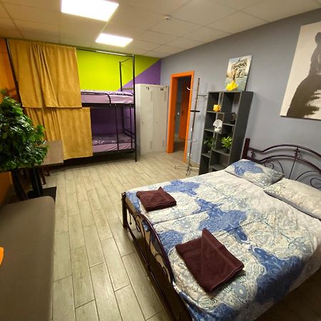 Hostel Meridian Киев Екстериор снимка