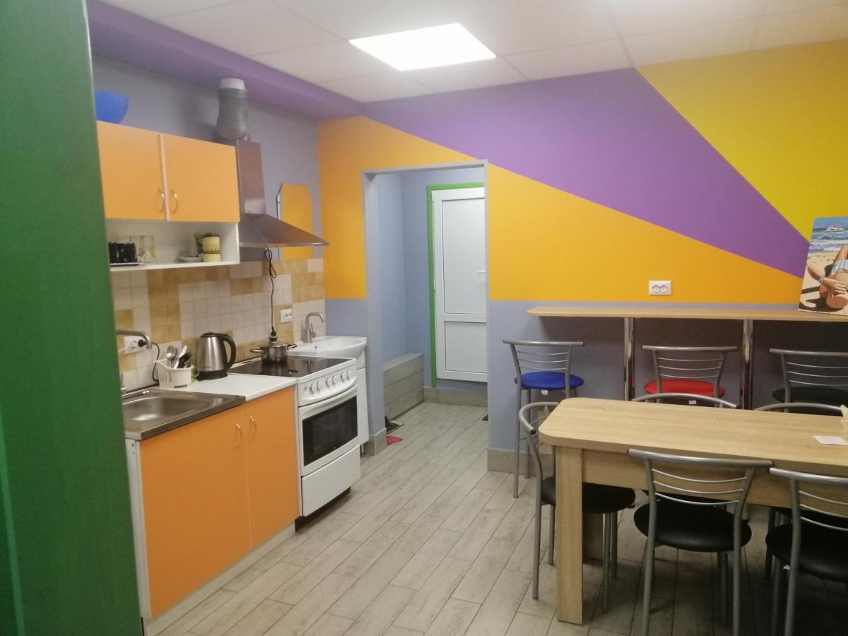 Hostel Meridian Киев Екстериор снимка